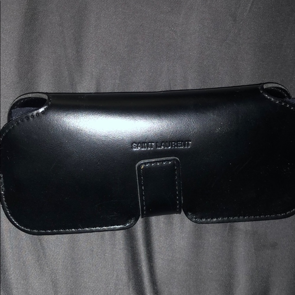 YSL SUNGLASSES - Picture 3 of 3